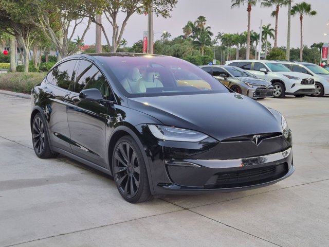 Used 2022 Tesla Model X Plaid AWD/4WD image 3