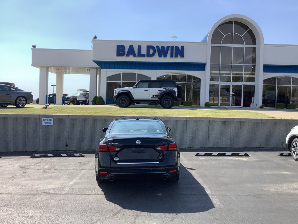 Used 2021 Nissan Altima 2.5 SR FWD image 32