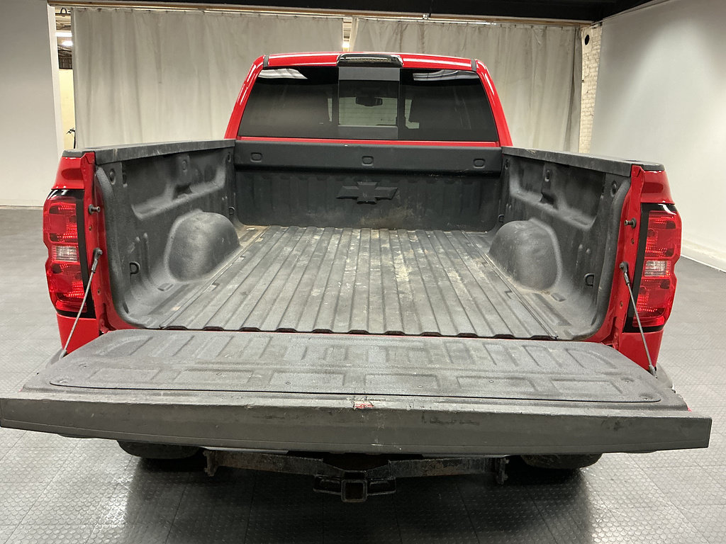Used 2017 Chevrolet Silverado 1500 LT w/ LT Fleet Plus Package AWD/4WD image 25