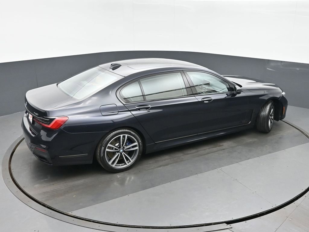Used 2022 BMW 740i xDrive w/ M Sport Package image 37