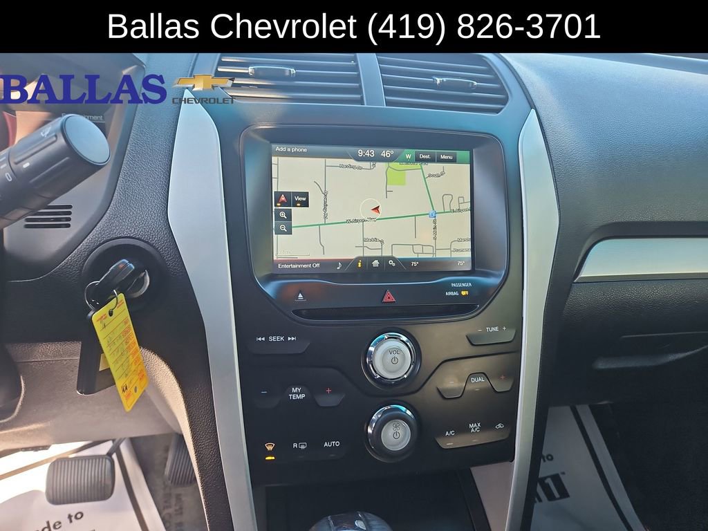 Used 2014 Ford Explorer XLT w/ Equipment Group 202A AWD/4WD image 13