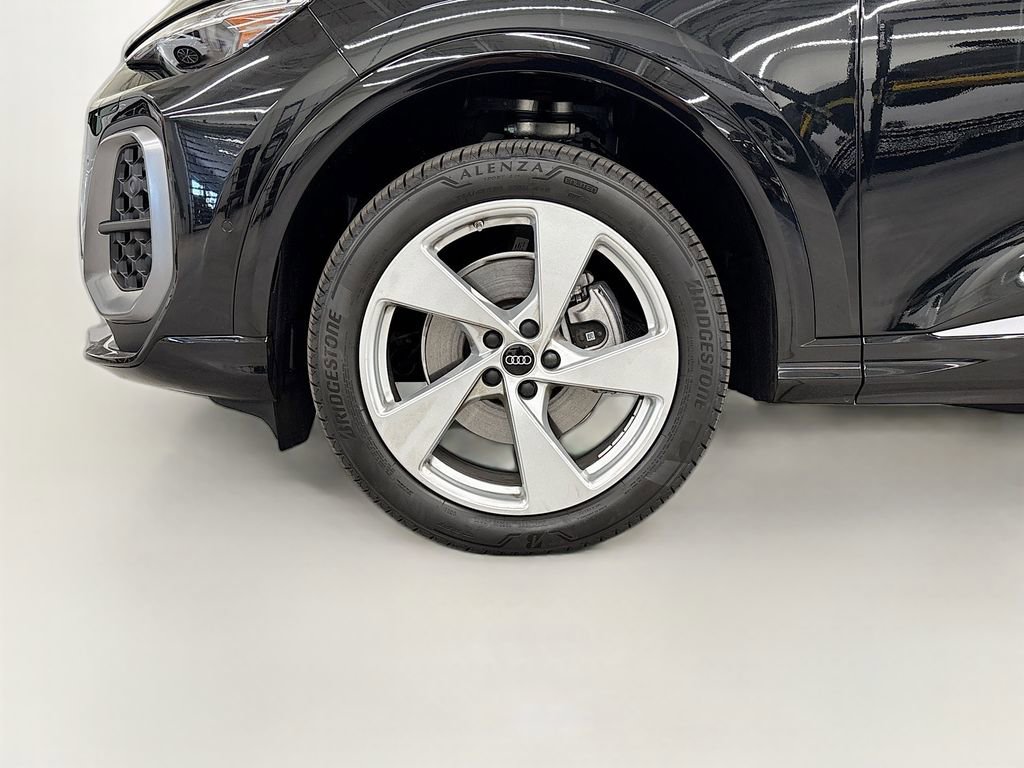 New 2025 Audi Q5 Premium Plus image 23