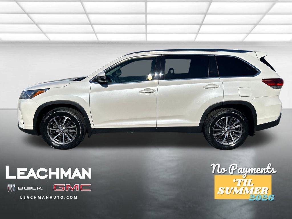 Used 2019 Toyota Highlander XLE image 8