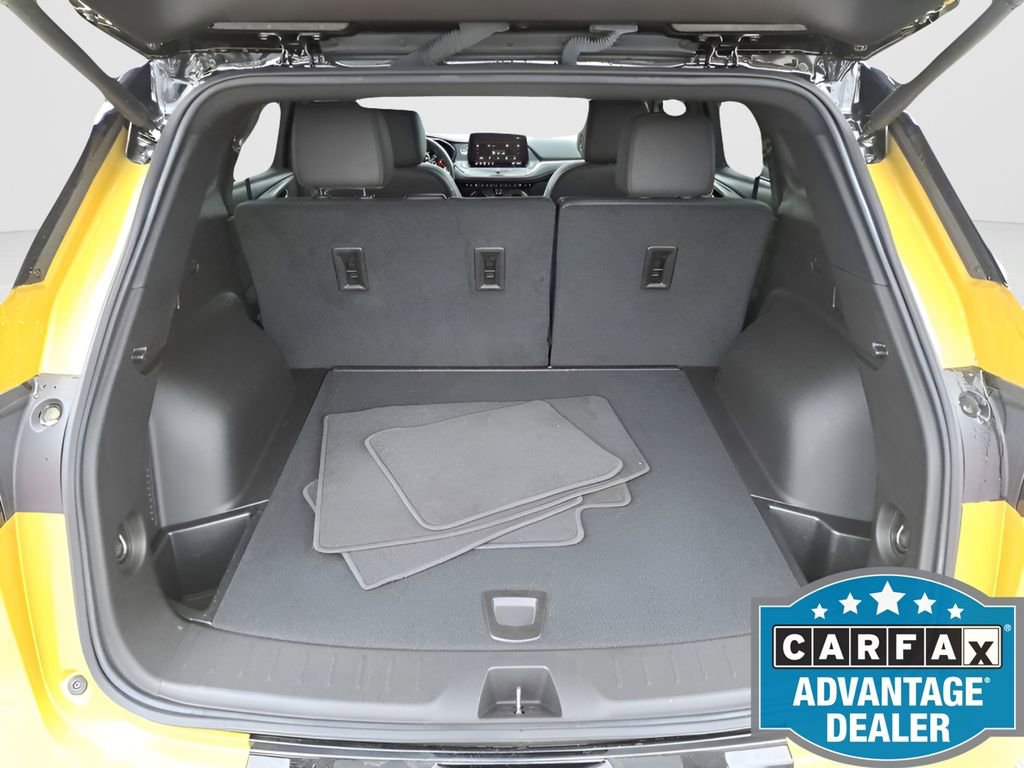 Used 2024 Chevrolet Blazer RS w/ Driver Confidence II Package image 8