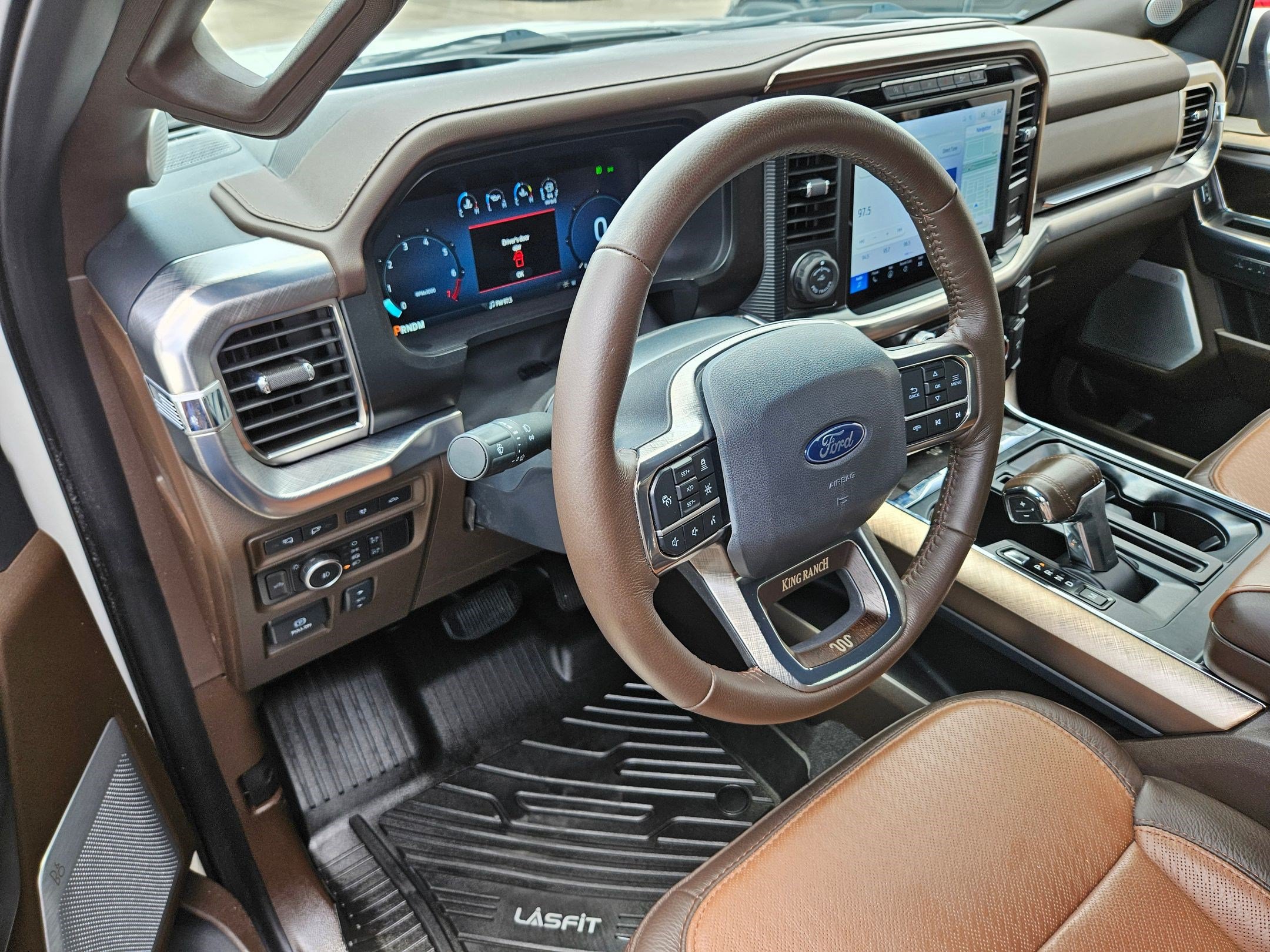 Used 2024 Ford F150 King Ranch w/ FX4 Off-Road Package AWD/4WD image 15