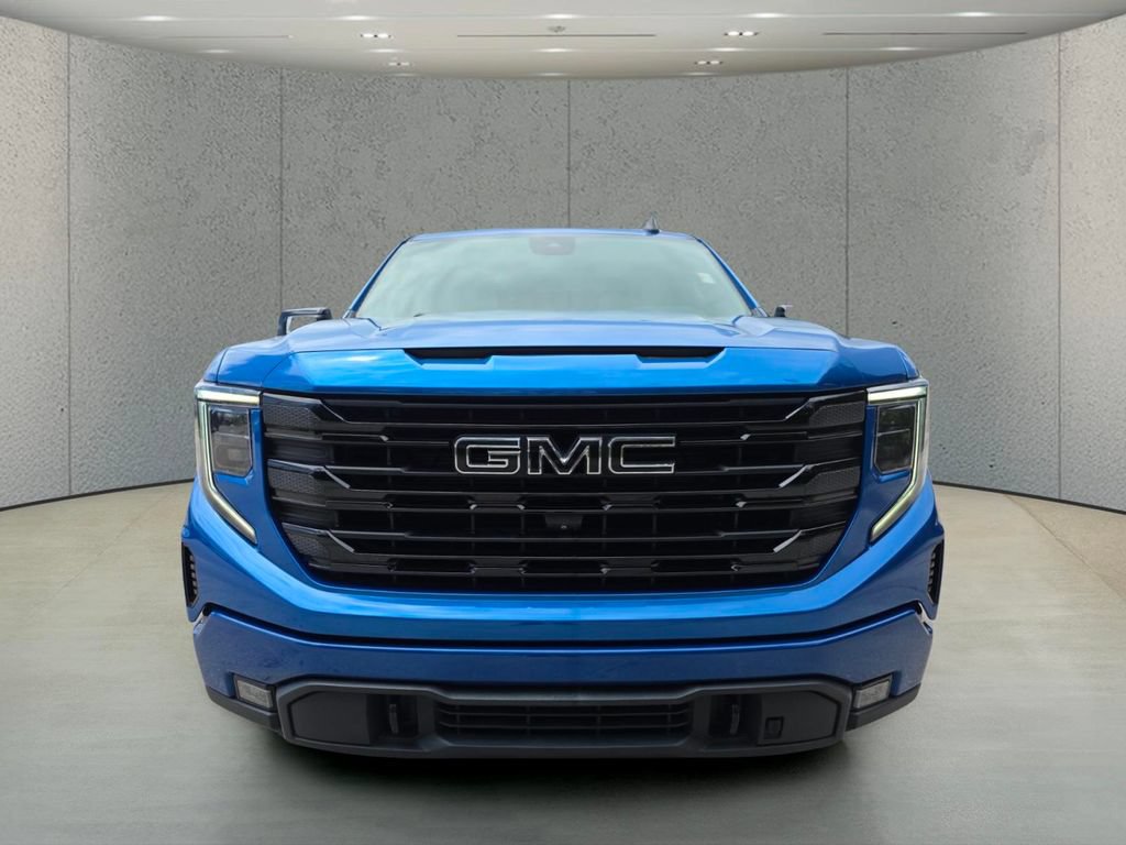 Used 2022 GMC Sierra 1500 Elevation w/ Elevation Premium Package RWD image 12