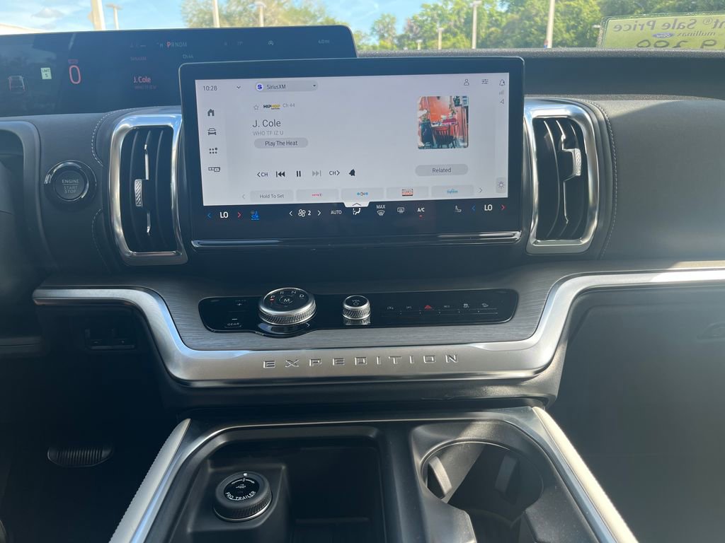 New 2026 Ford Expedition Platinum AWD/4WD image 22
