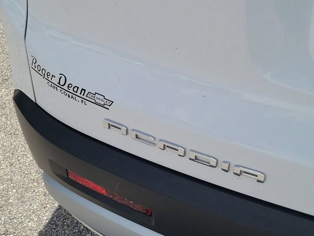 Certified 2023 GMC Acadia SLE w/ Driver Convenience Package image 5