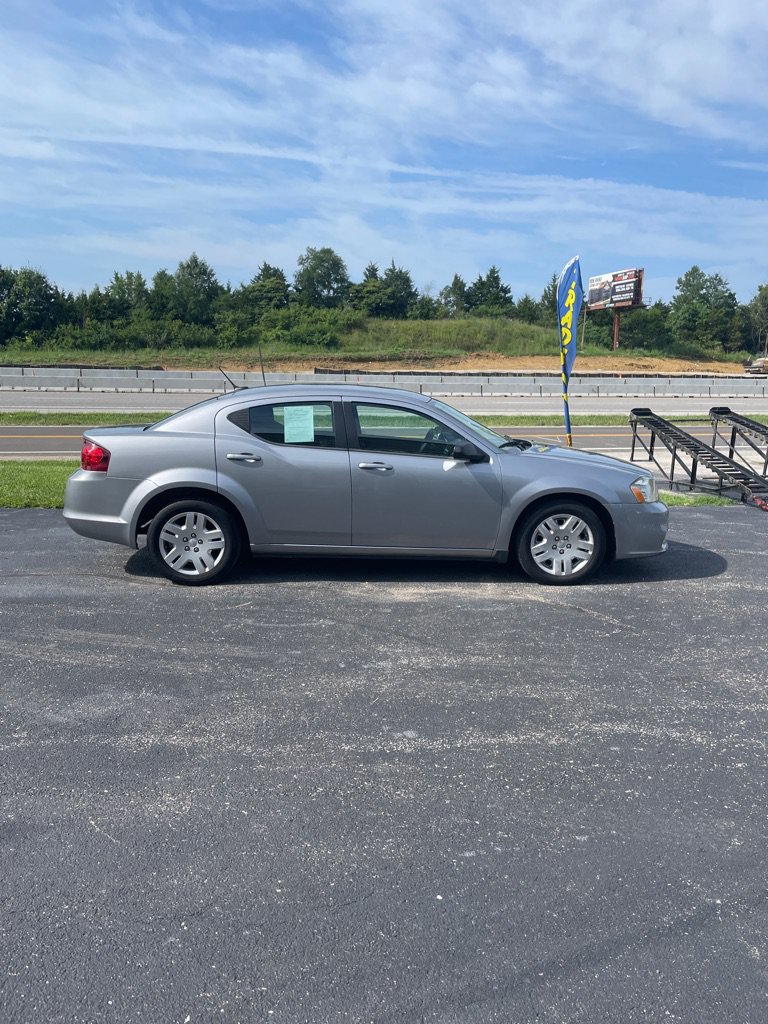 Used 2013 Dodge Avenger SE FWD image 6