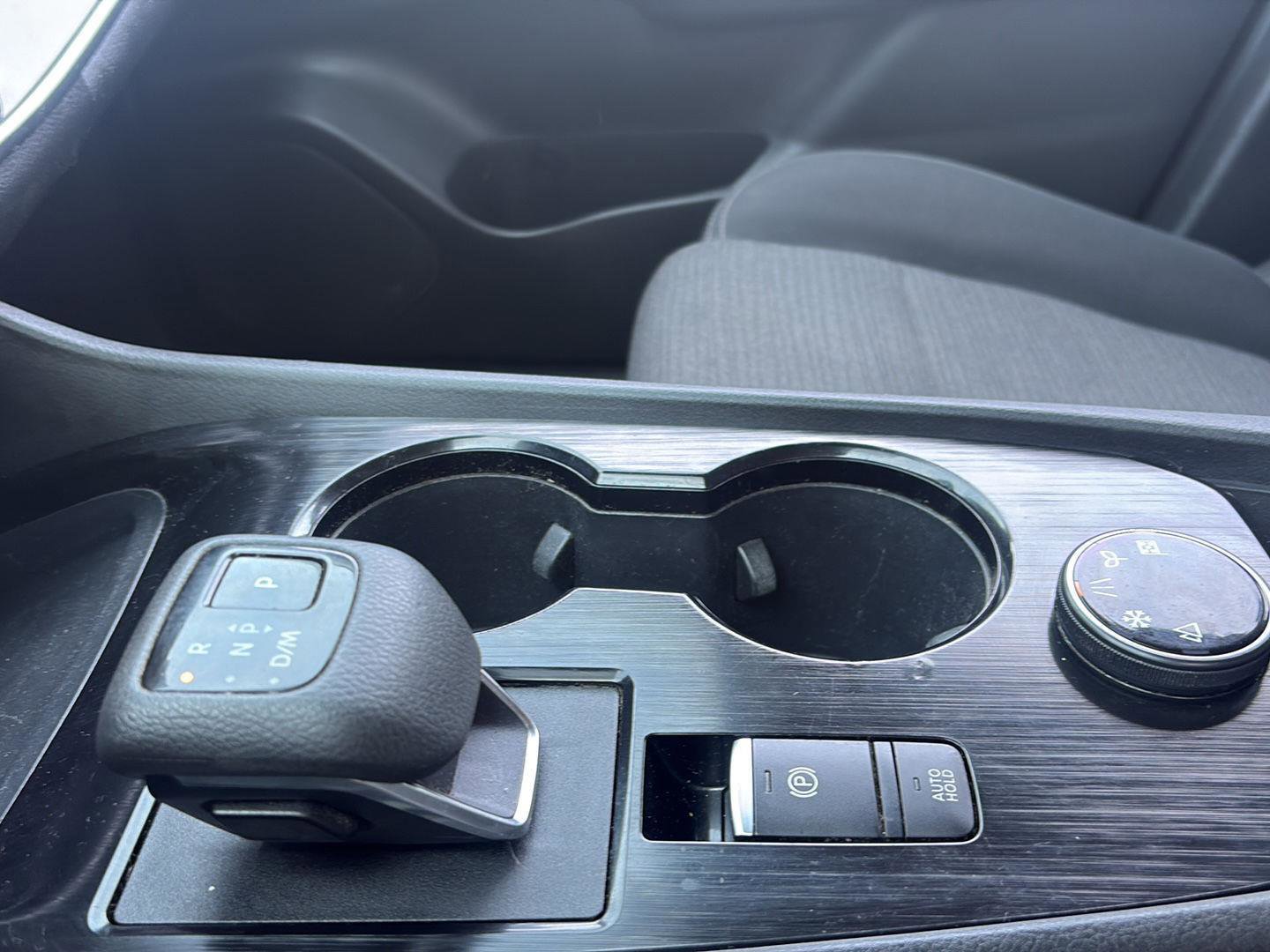 Used 2023 Nissan Rogue SV image 28