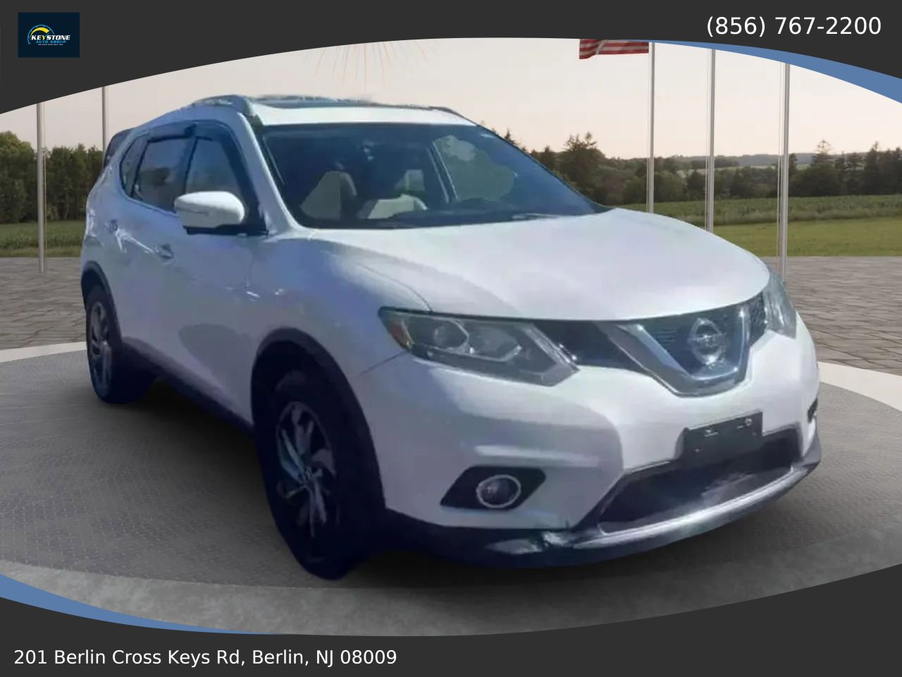 Used 2015 Nissan Rogue SL w/ SL Premium Package image 1