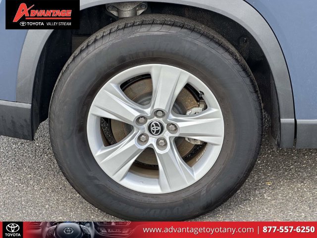 Certified 2025 Toyota Grand Highlander AWD image 11