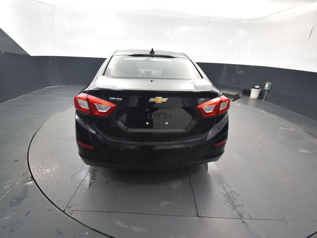 Used 2018 Chevrolet Cruze LT w/ LT True North Edition image 8