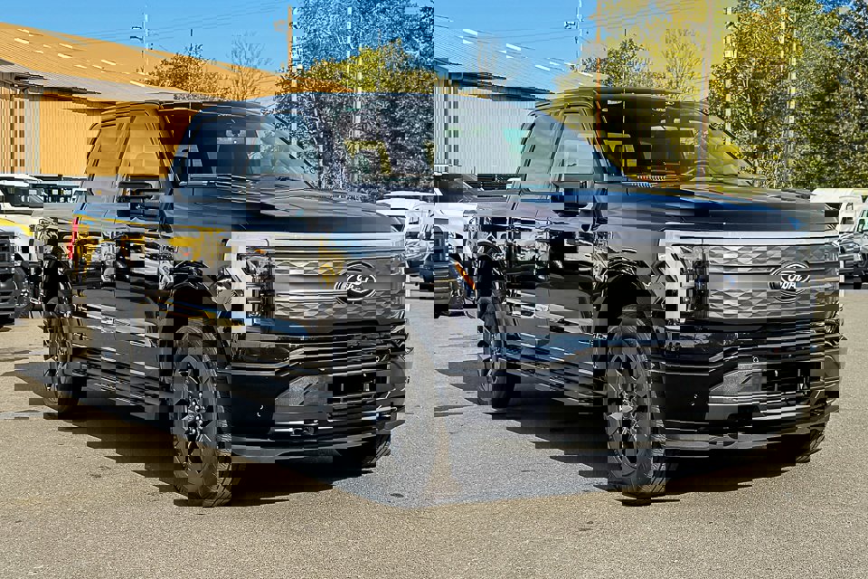 New 2025 Ford F150 Lightning Lariat image 1