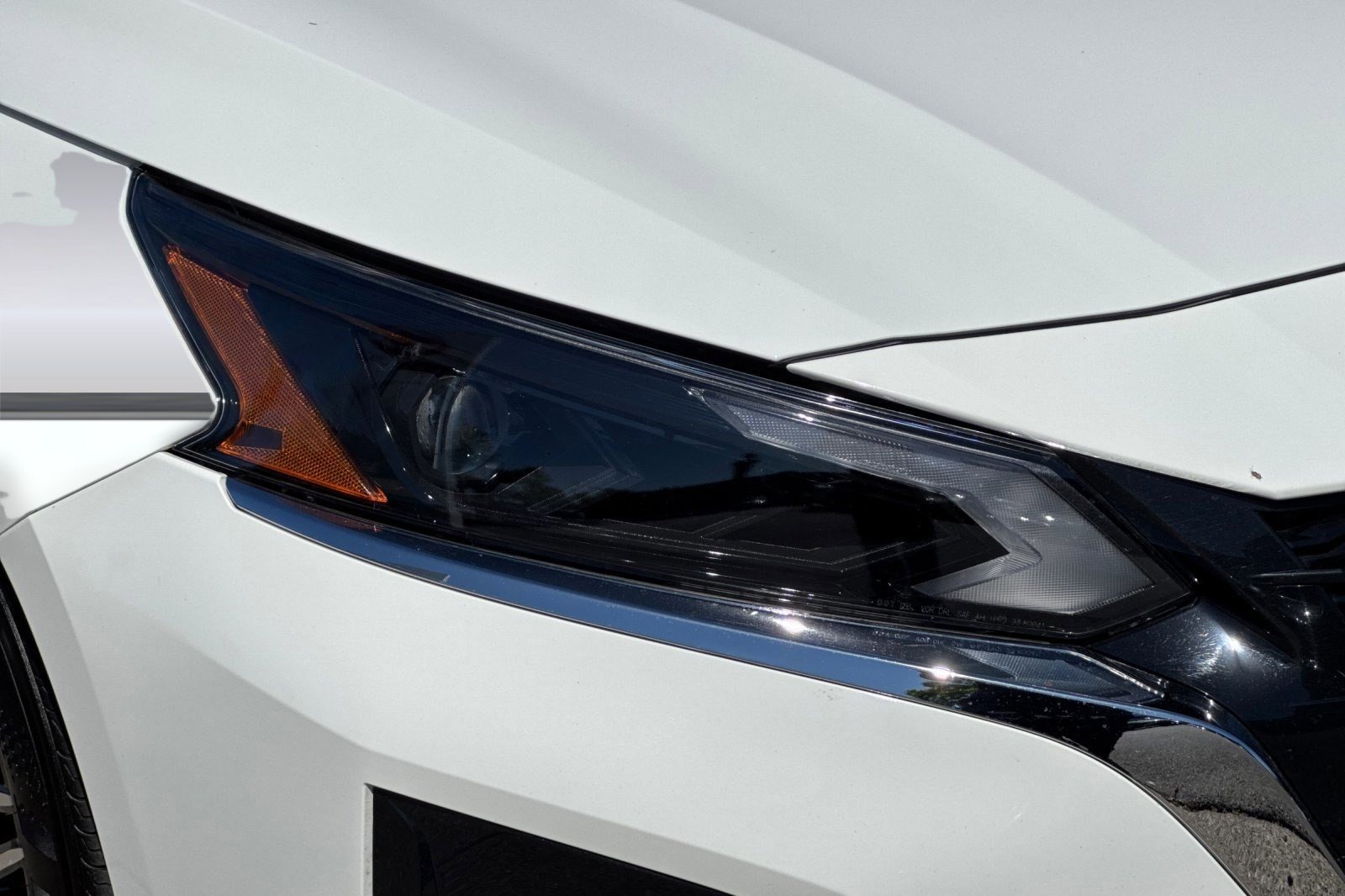 Used 2025 Nissan Altima 2.5 SV image 9