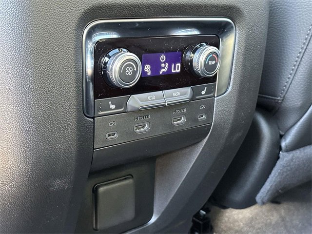 New 2026 GMC Yukon XL Denali w/ Denali Reserve Package image 29