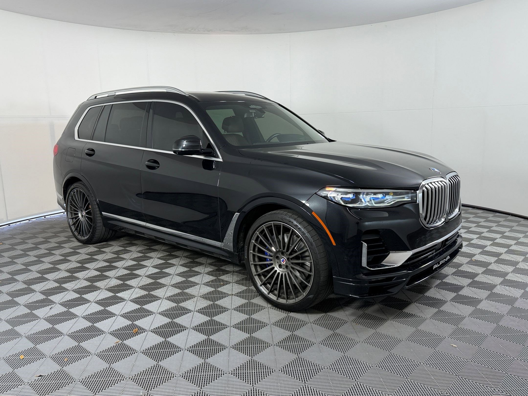 Used 2021 BMW ALPINA XB7 image 7