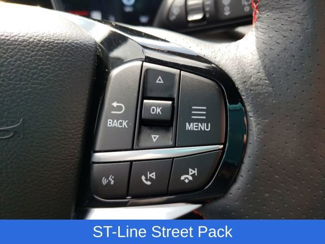 Used 2025 Ford Explorer ST-Line w/ Premium Package image 15