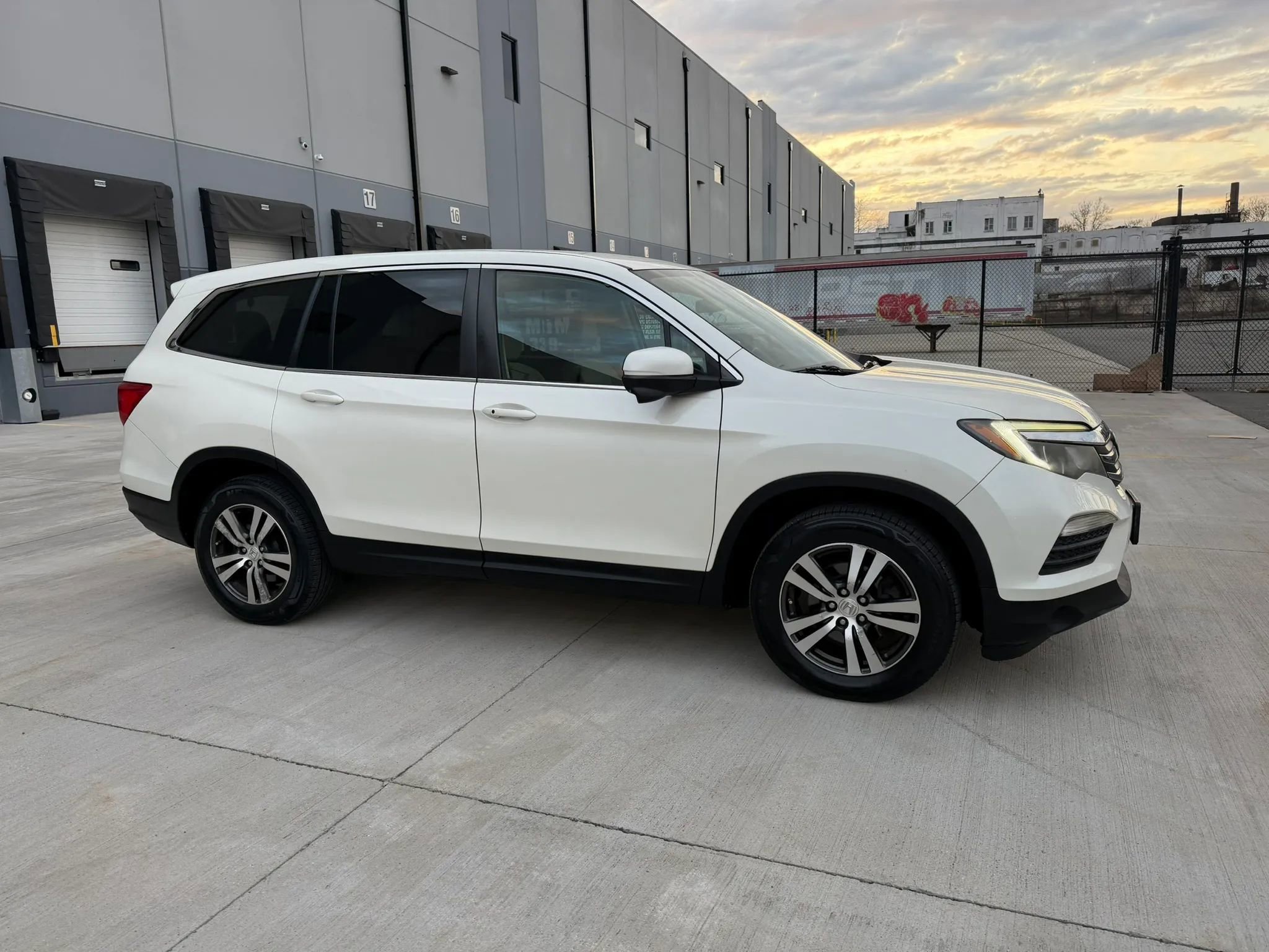 Used 2016 Honda Pilot EX image 14