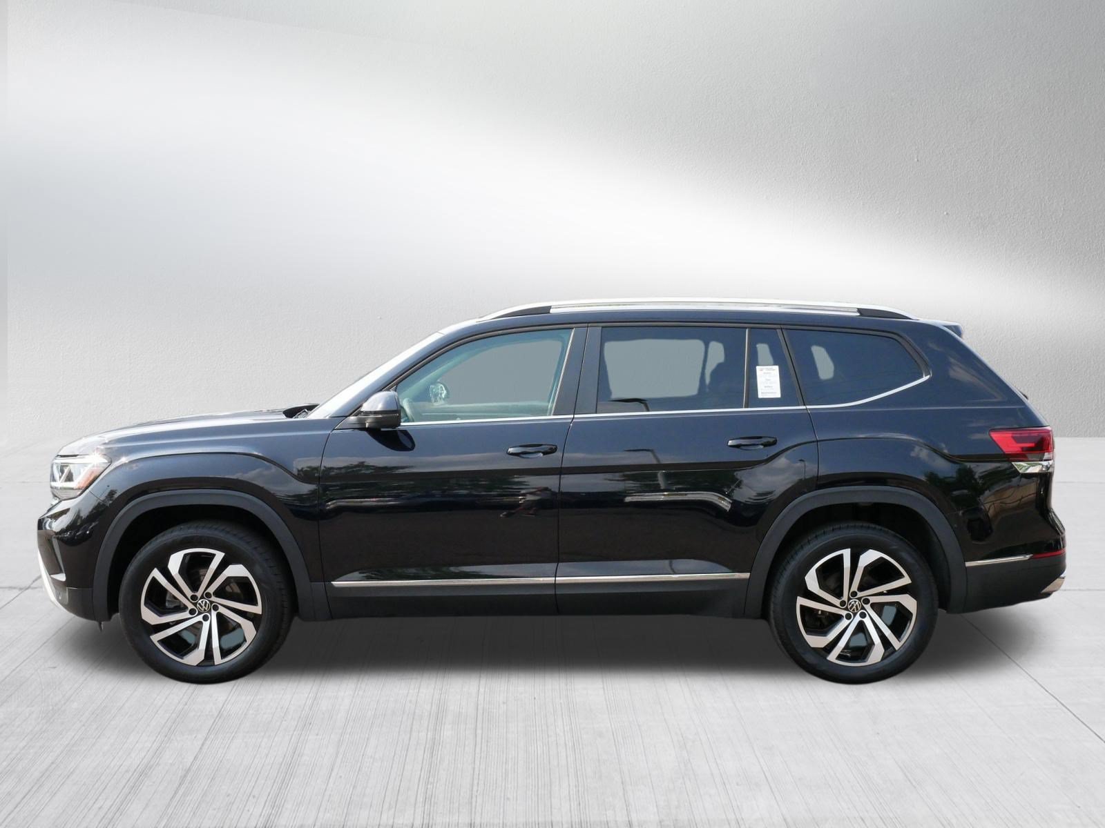 Certified 2023 Volkswagen Atlas SEL AWD/4WD image 4