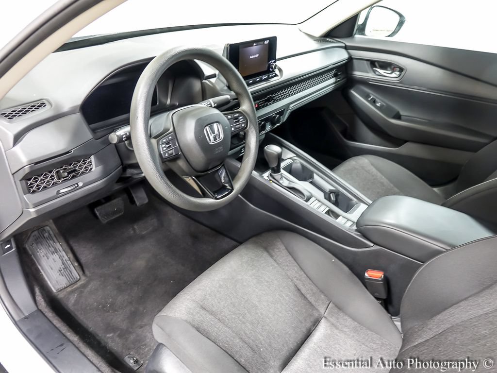 Used 2023 Honda Accord LX image 11