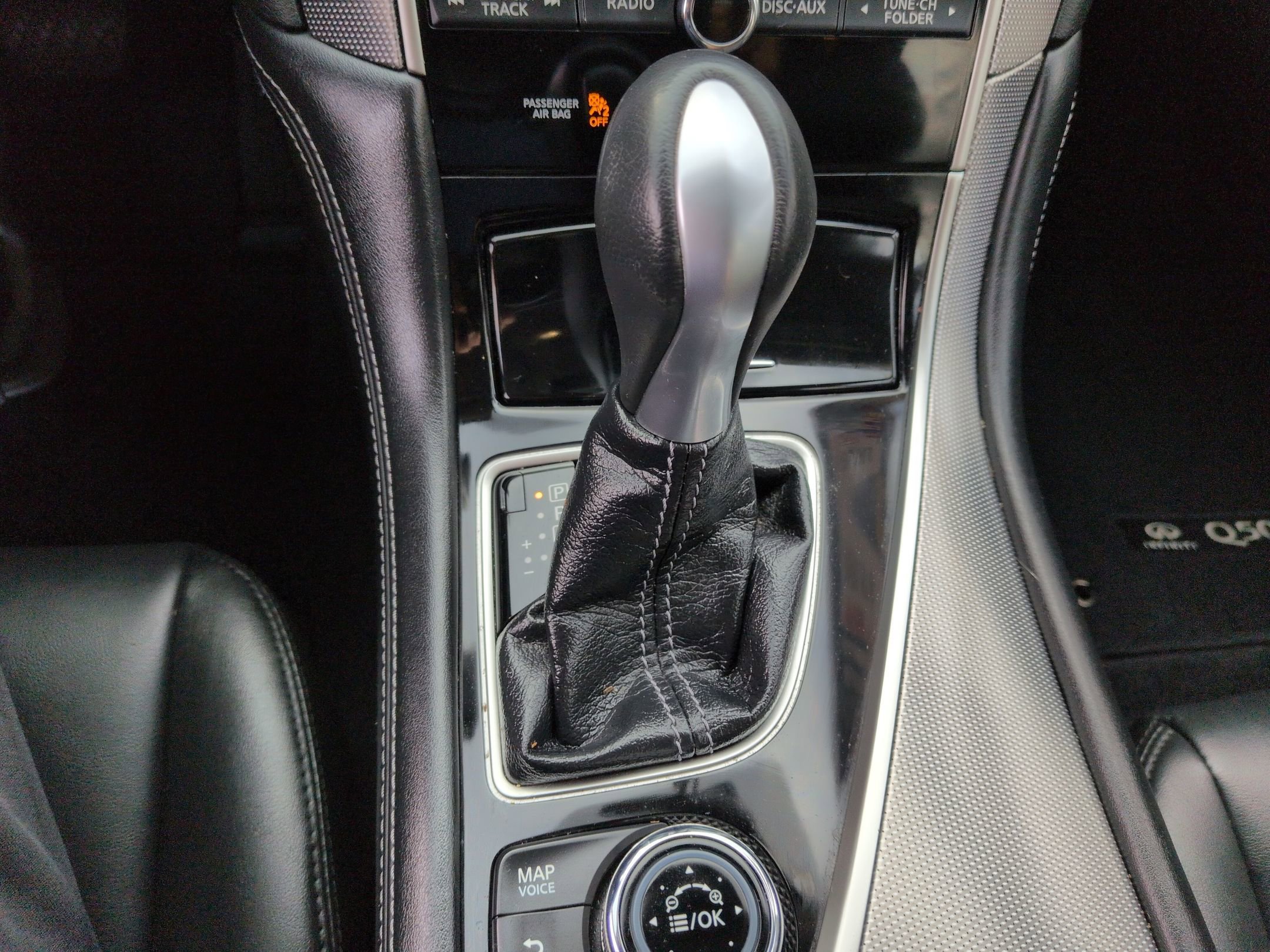 Used 2017 INFINITI Q50 Signature Edition w/ Cargo Package (L95) image 17