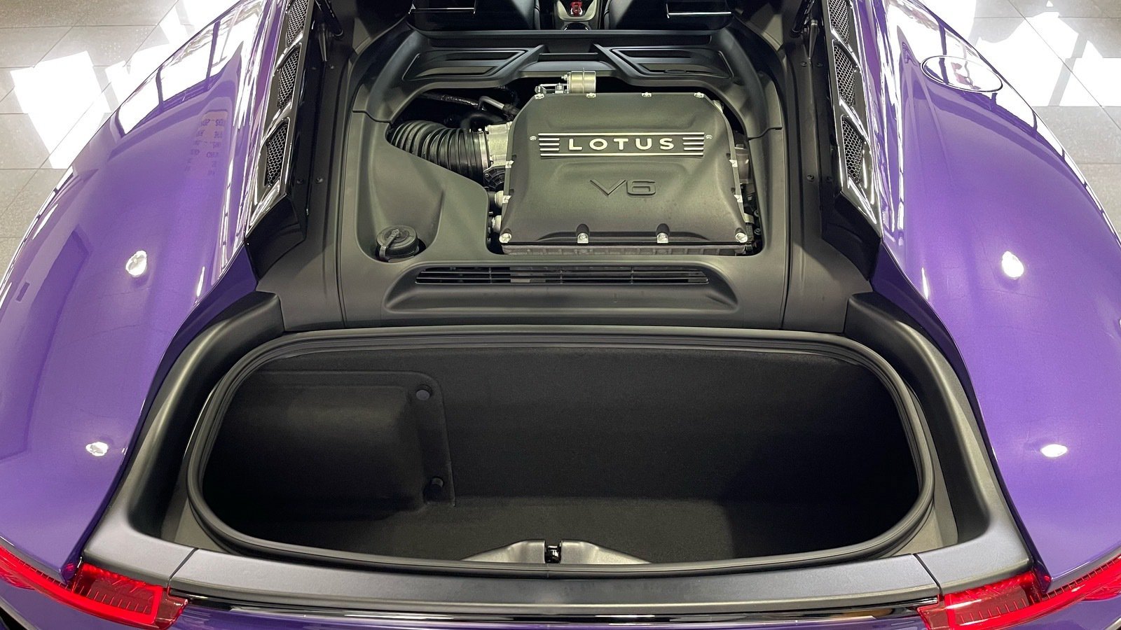 Used 2026 Lotus Emira RWD image 26