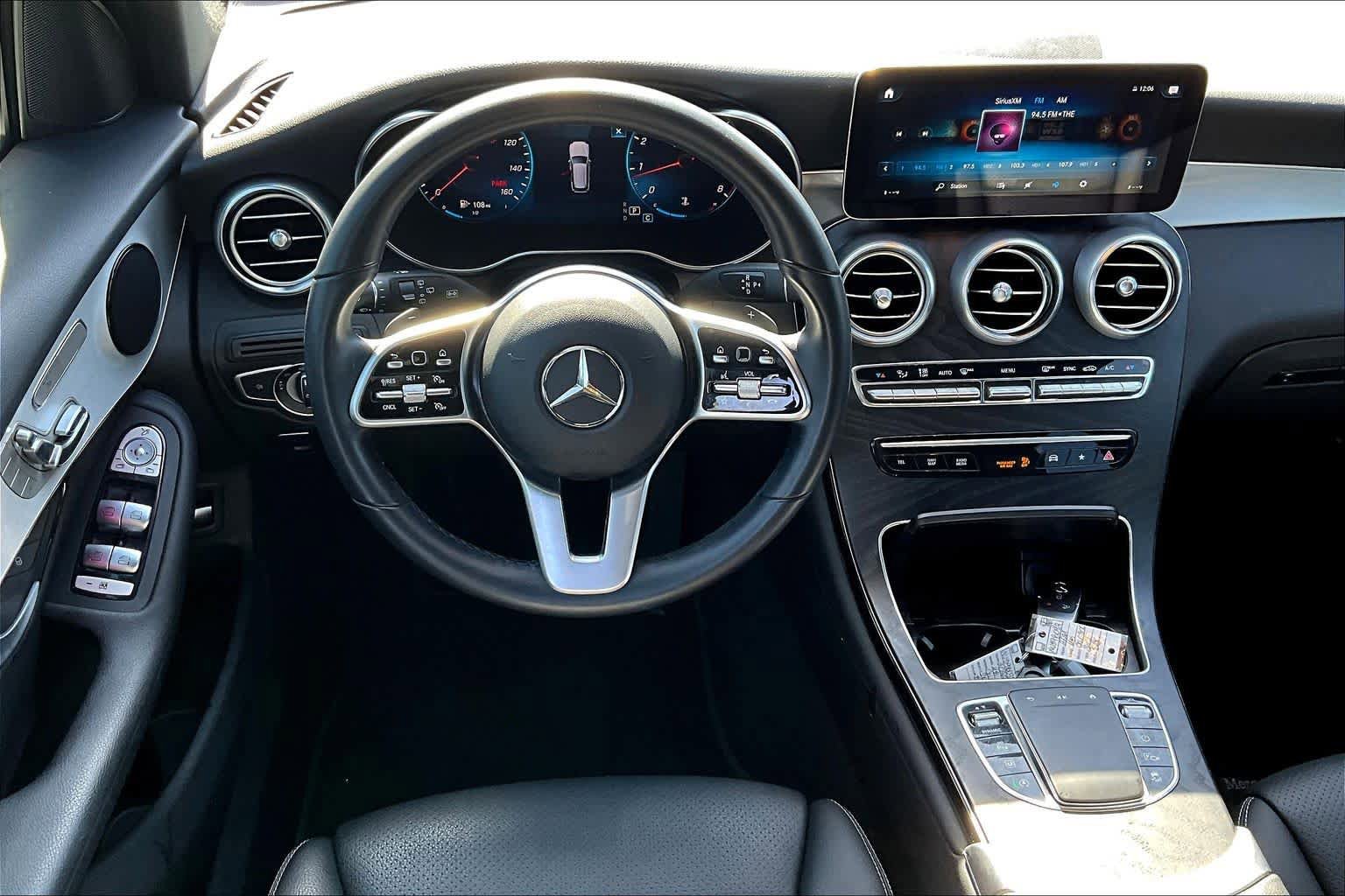 Used 2022 Mercedes-Benz GLC 300 w/ Premium Package Lite image 6