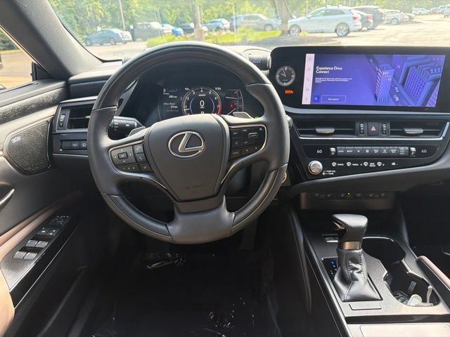 Certified 2024 Lexus ES 350 Ultra Luxury w/ Accessory Package (Z1) FWD image 15