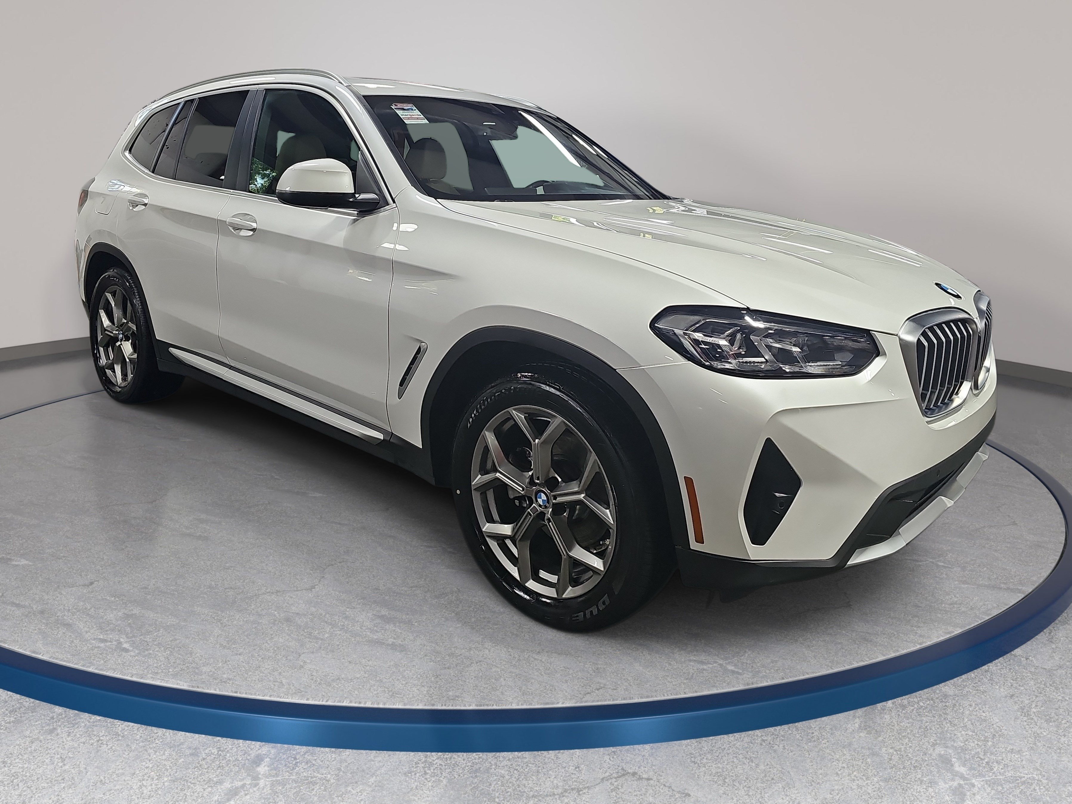 Certified 2024 BMW X3 xDrive30i w/ Convenience Package AWD/4WD image 4