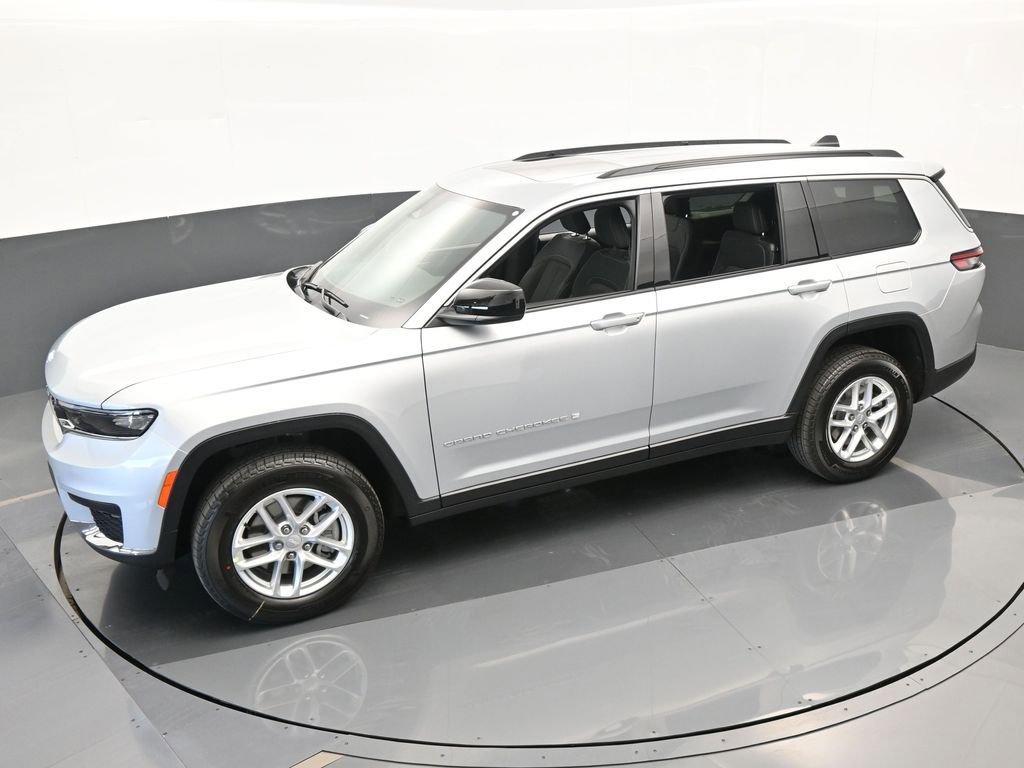 Used 2024 Jeep Grand Cherokee L Laredo image 37