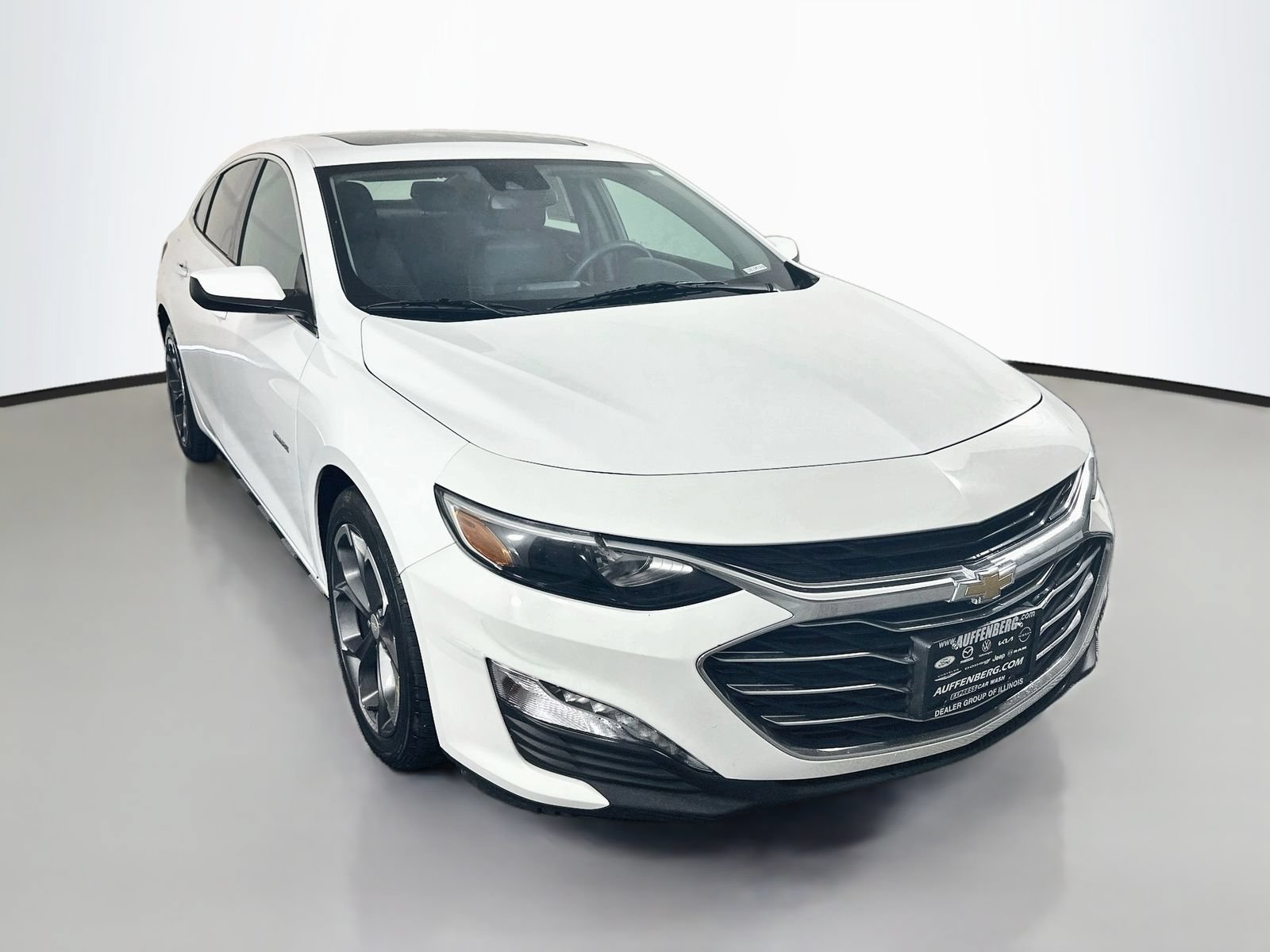 Used 2023 Chevrolet Malibu LT FWD image 1