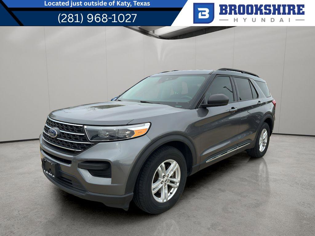 Used 2024 Ford Explorer XLT image 1