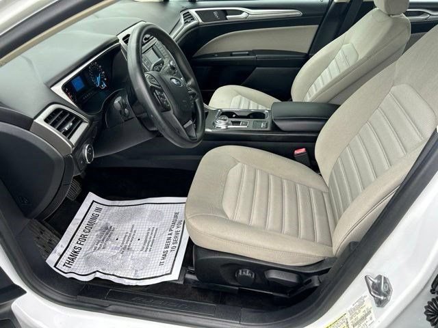 Used 2018 Ford Fusion S FWD image 13