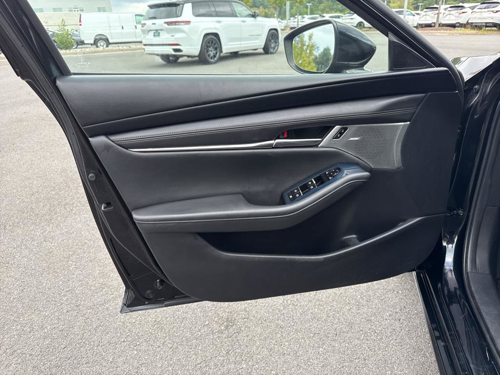 Used 2019 MAZDA MAZDA3 AWD Hatchback w/ Premium Pkg image 21