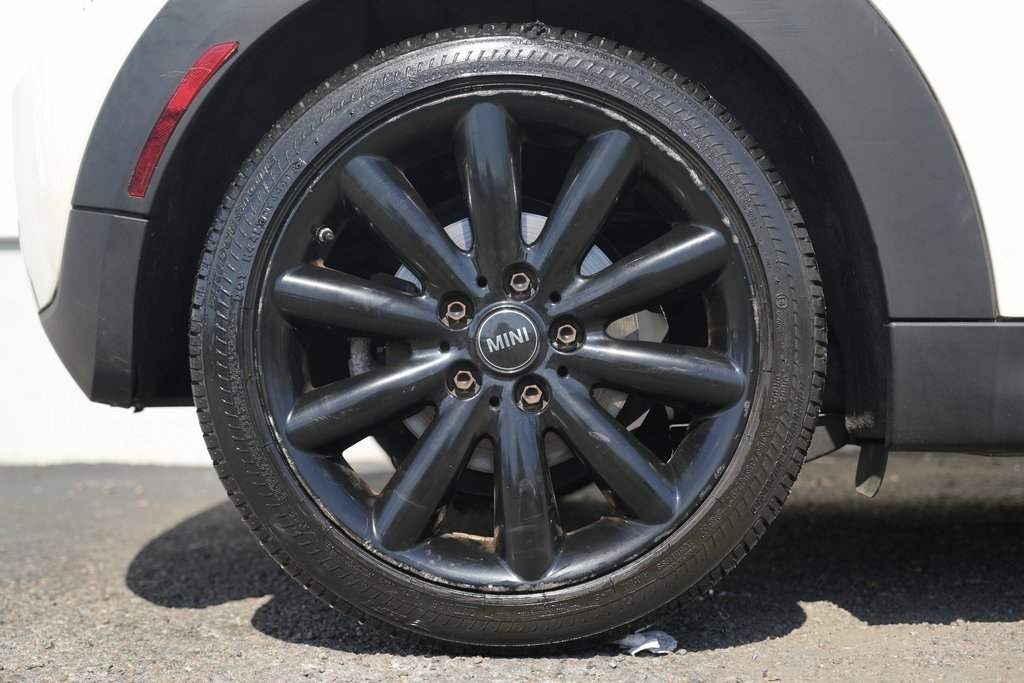 Used 2014 MINI Cooper 2-Door Hardtop image 11