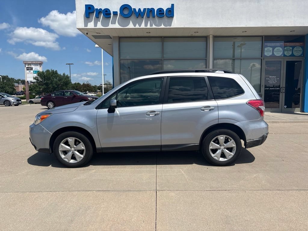 Used 2016 Subaru Forester 2.5i Premium w/ Popular Package #2 AWD/4WD image 8