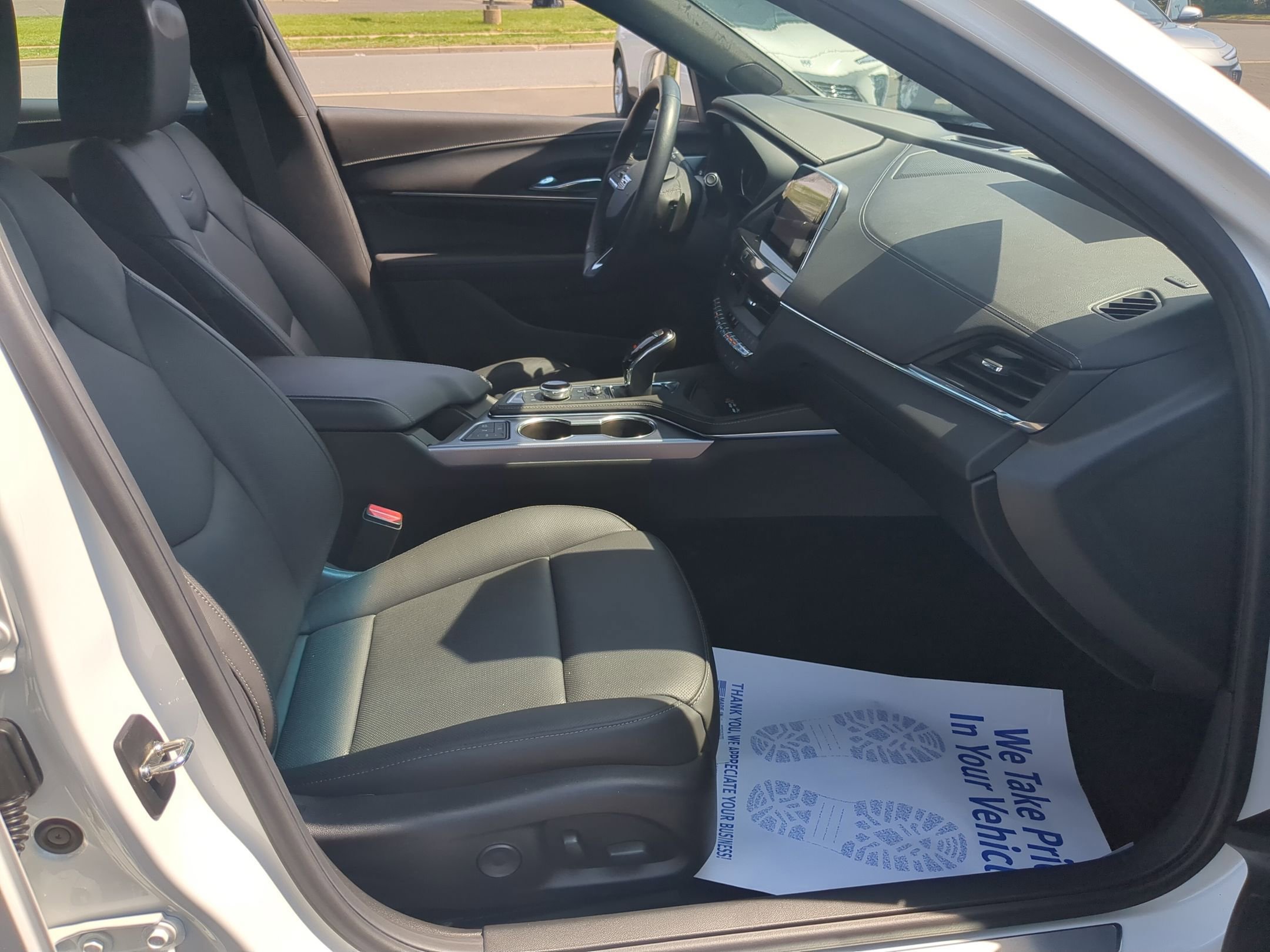 Certified 2023 Cadillac CT4 Premium Luxury w/ LPO, Exterior Accent Package AWD/4WD image 27