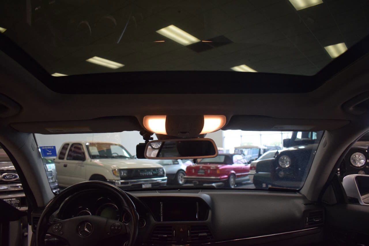 Used 2011 Mercedes-Benz E 550 Coupe image 39