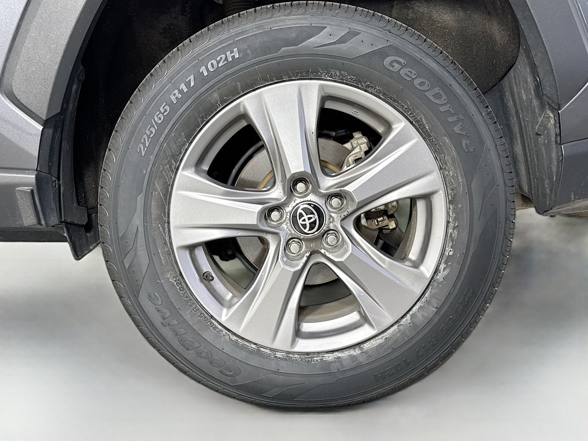 Certified 2025 Toyota RAV4 XLE AWD/4WD image 29