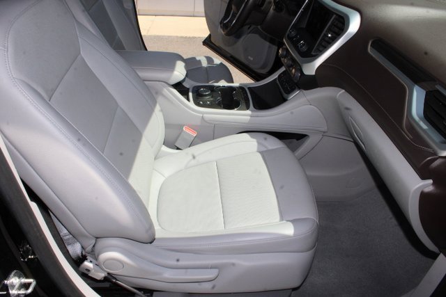 Certified 2023 GMC Acadia SLT image 22