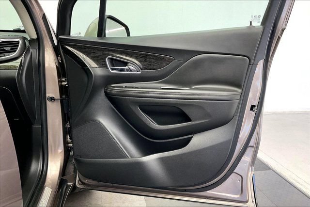 Used 2014 Buick Encore Convenience FWD image 25