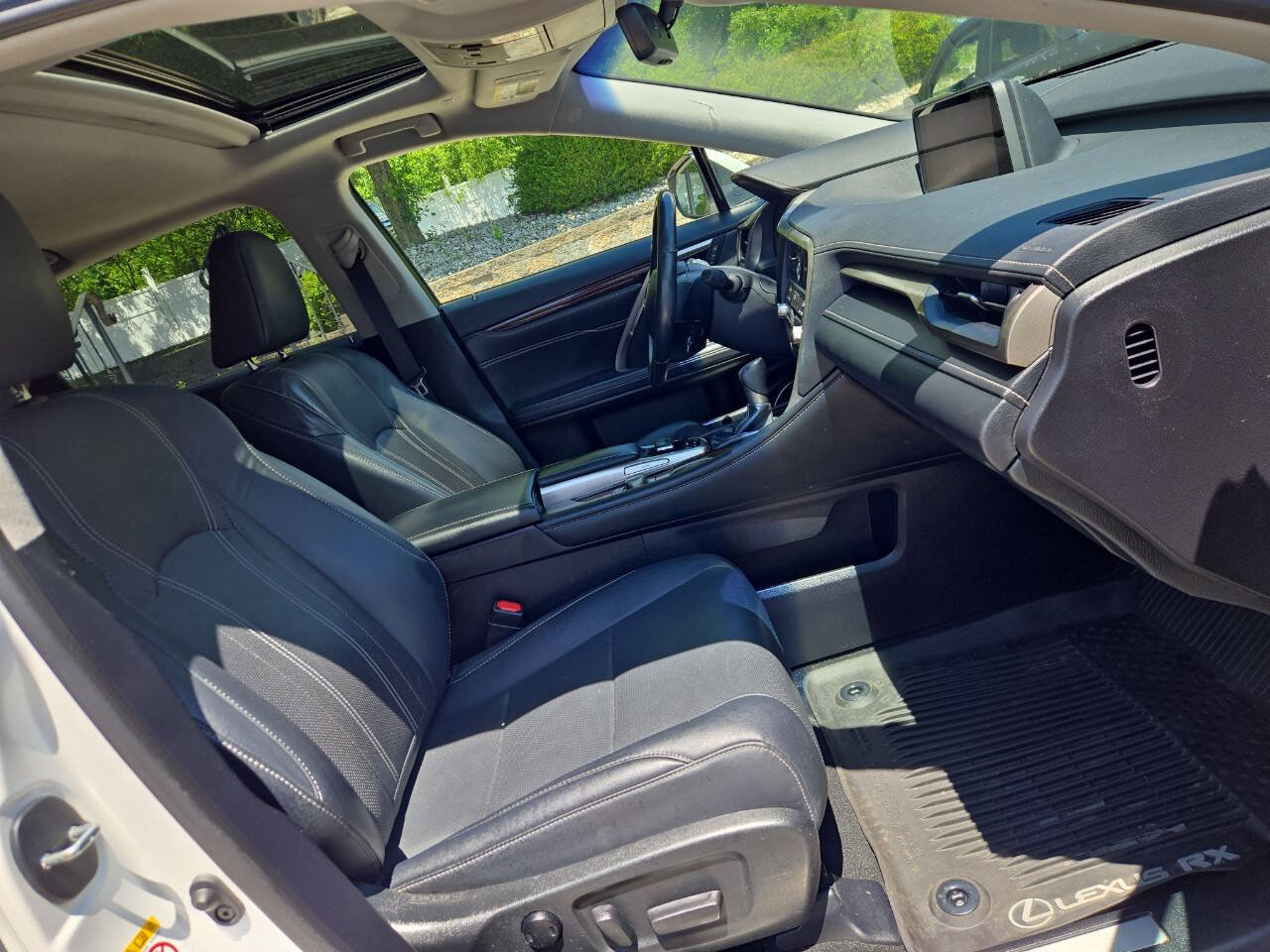 Used 2019 Lexus RX 350 AWD w/ Navigation Package image 23