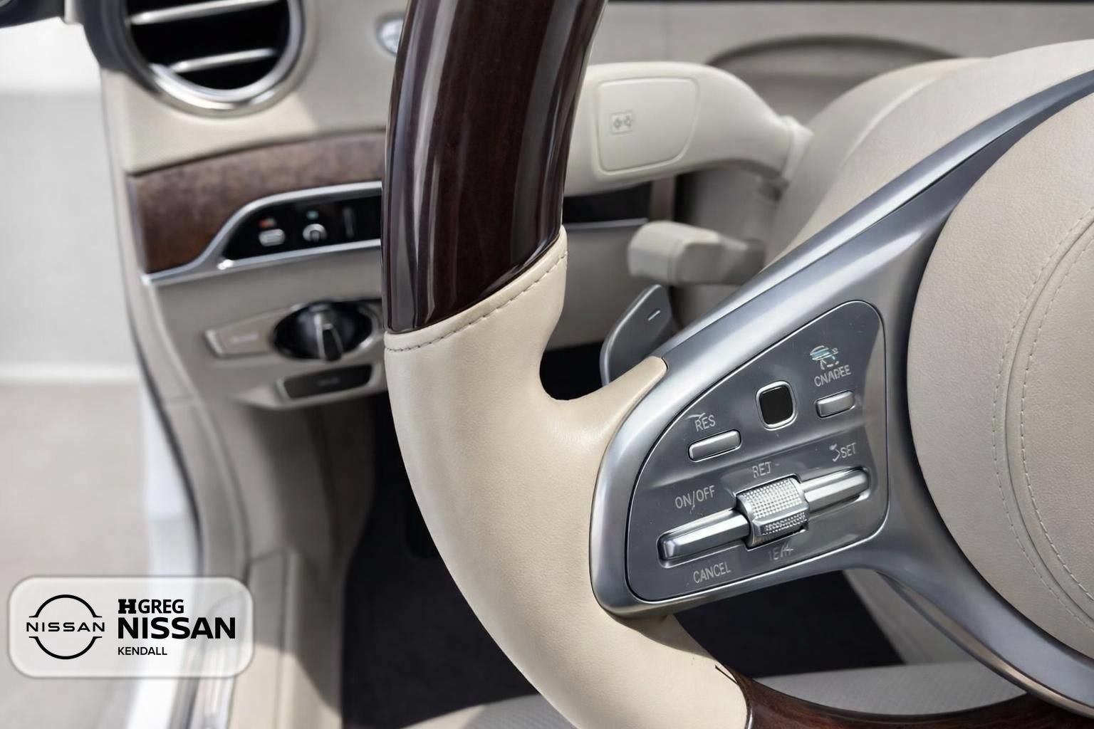 Used 2019 Mercedes-Benz S 560 4MATIC Sedan image 7