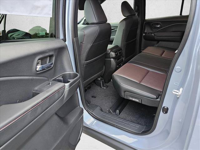 New 2026 Honda Ridgeline Black Edition image 11