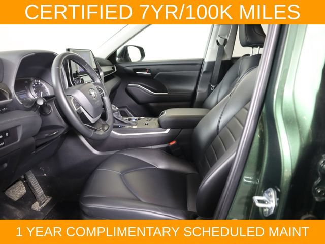 Used 2024 Toyota Highlander XLE FWD image 38