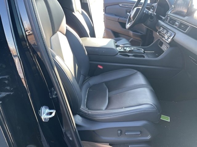 Used 2023 Honda Pilot EX-L image 8