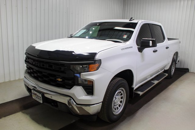 Used 2024 Chevrolet Silverado 1500 W/T w/ WT Value Package image 3