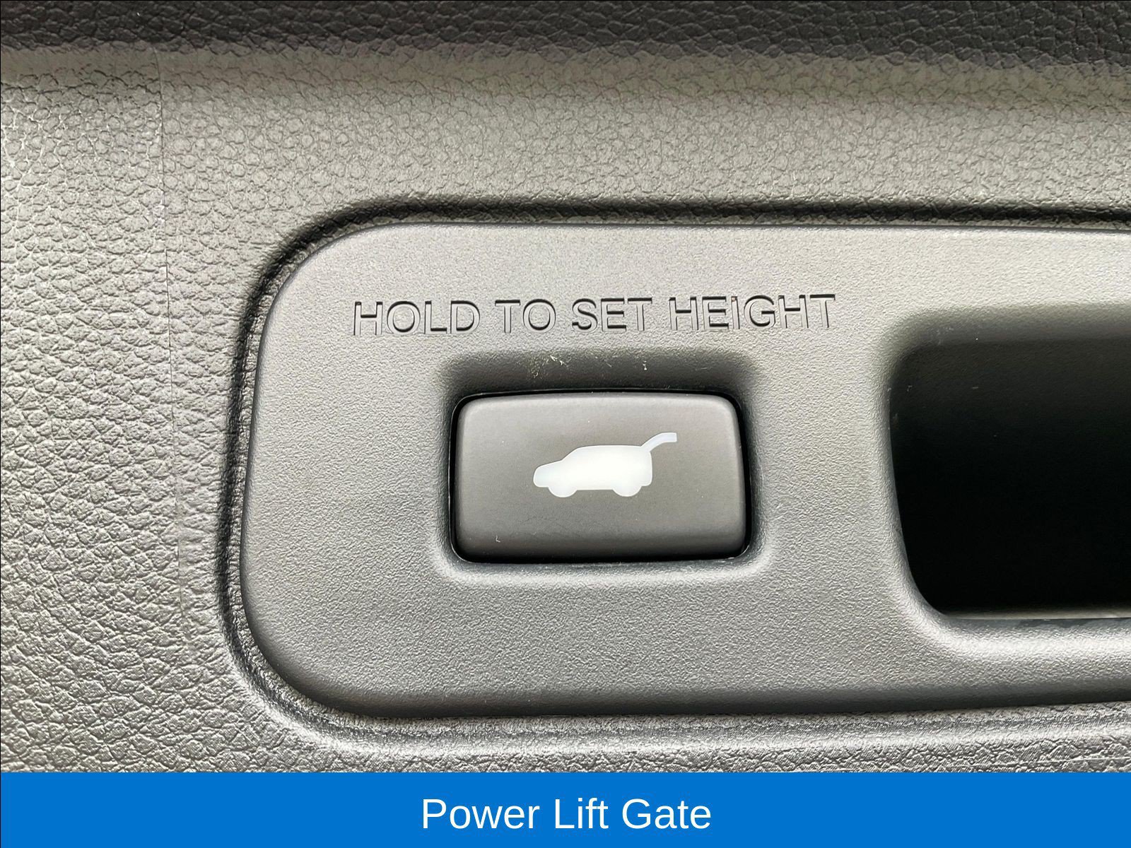 Certified 2024 Honda Pilot TrailSport image 30