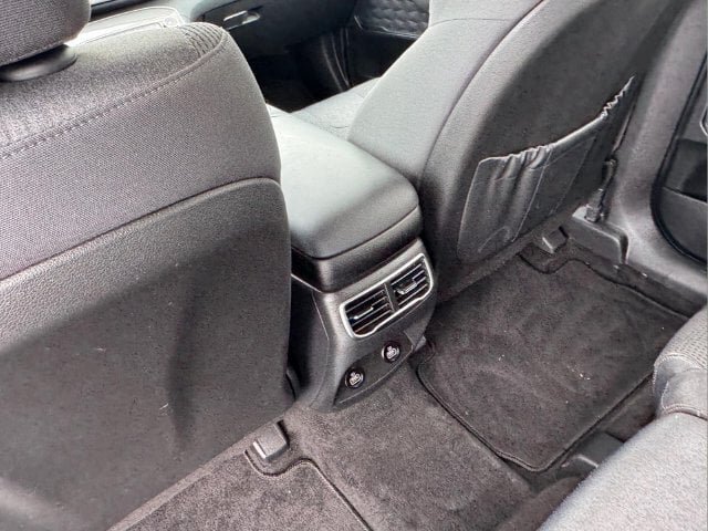 Used 2022 Hyundai Santa Fe SEL FWD image 12